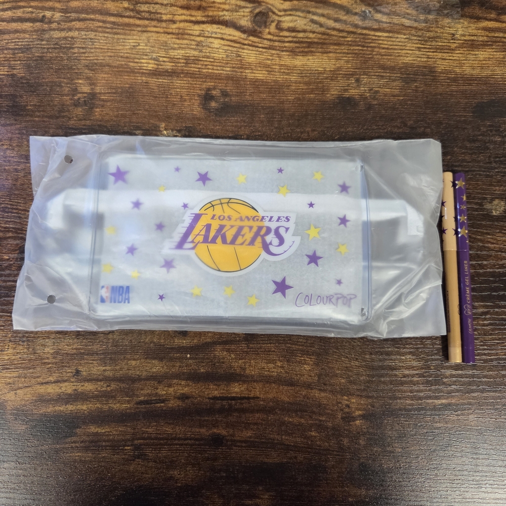 BOGO💖Colourpop LA Lakers Makeup Bag and Eyeliner Set